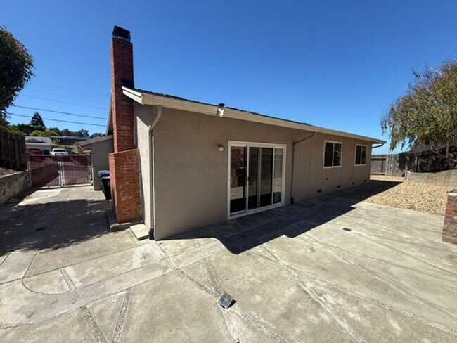 Building Photo - 2668 O'Donnell Dr