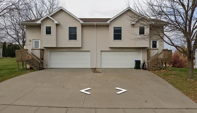 Right unit - 2520 Walden Rd