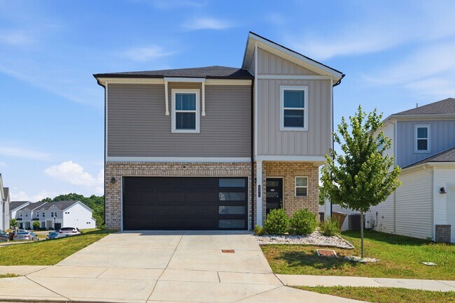 Building Photo - 4371 Skyridge Dr