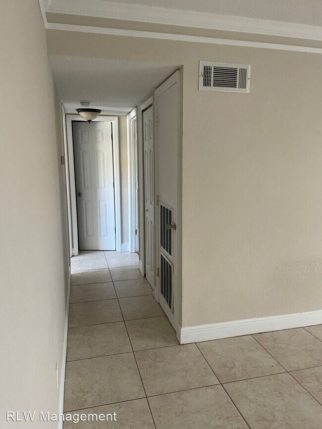 2 br, 1 bath House 1400 Eudora Rd Unit B14 1400 Eudora Rd Mount