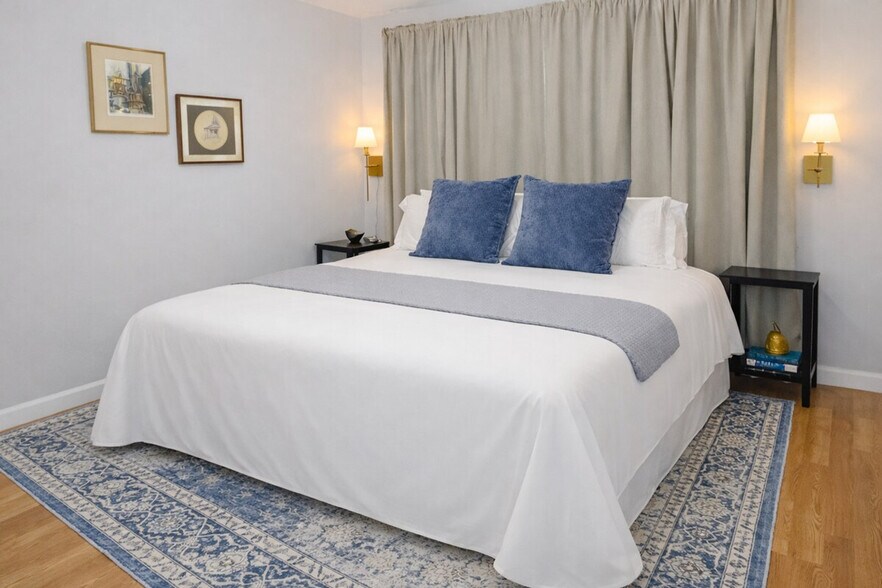 Building Photo - 18530 E 14 Mile Rd