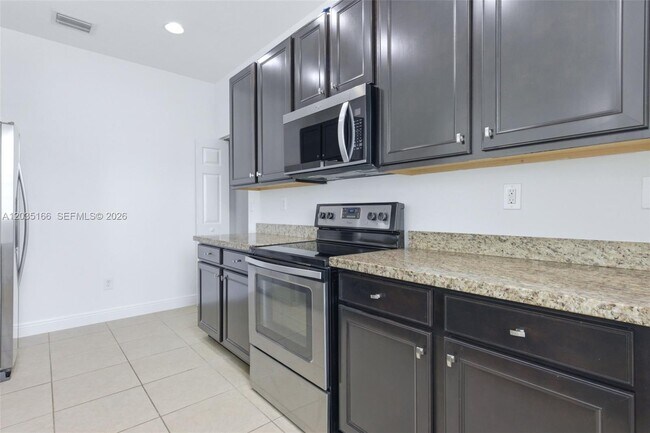 Building Photo - 14776 SW 10th St