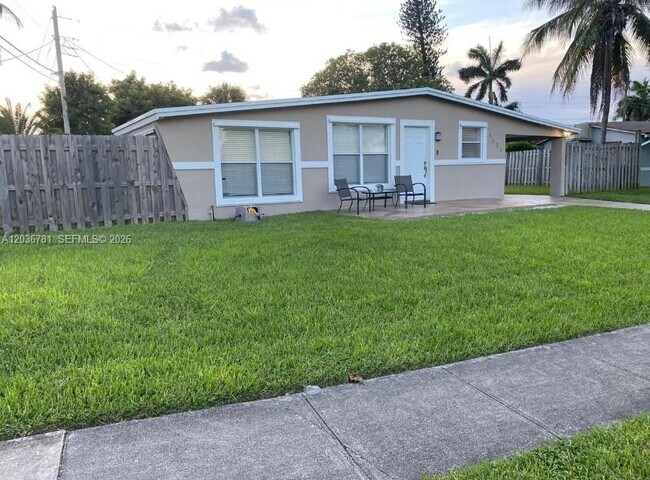Building Photo - 1505 NW 58th Ave