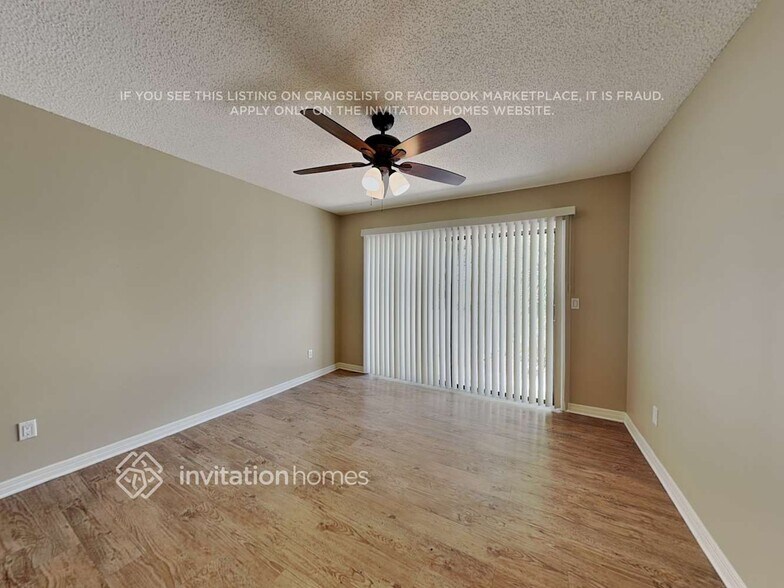 Building Photo - 1449 Lake Marion Dr