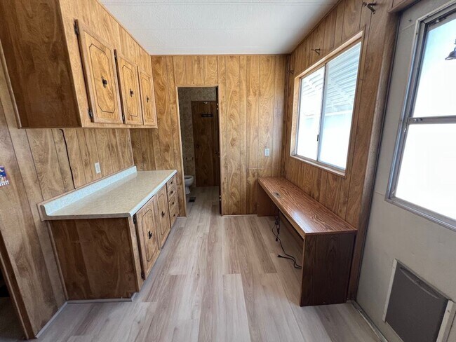 Building Photo - 2 Bedroom Manufactured Home in Bullhead City