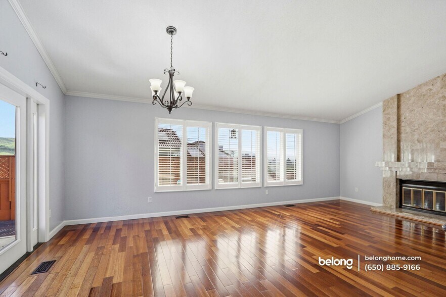 Building Photo - 623 Via Primavera Ct