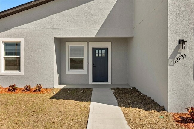 Building Photo - 13835 SW 47th Cir