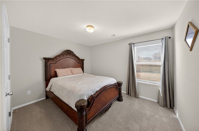 Building Photo - 8110 Dogwood Dr