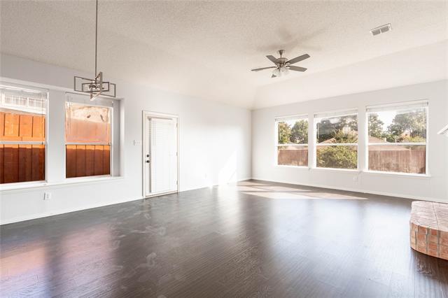Building Photo - 4611 Santa Cruz Ln