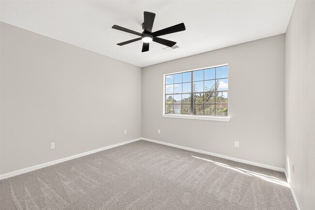 Building Photo - 4906 Pleasure Lake Ln