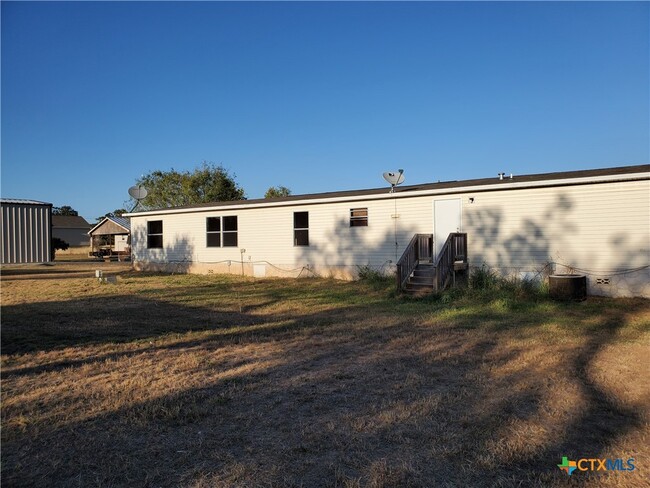 Building Photo - 166 Pioneer Home