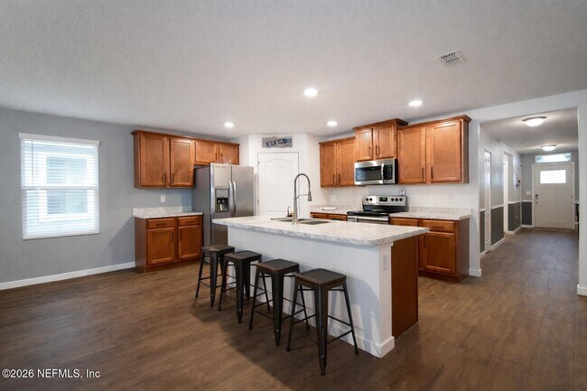 Building Photo - 3554 Shiner Dr