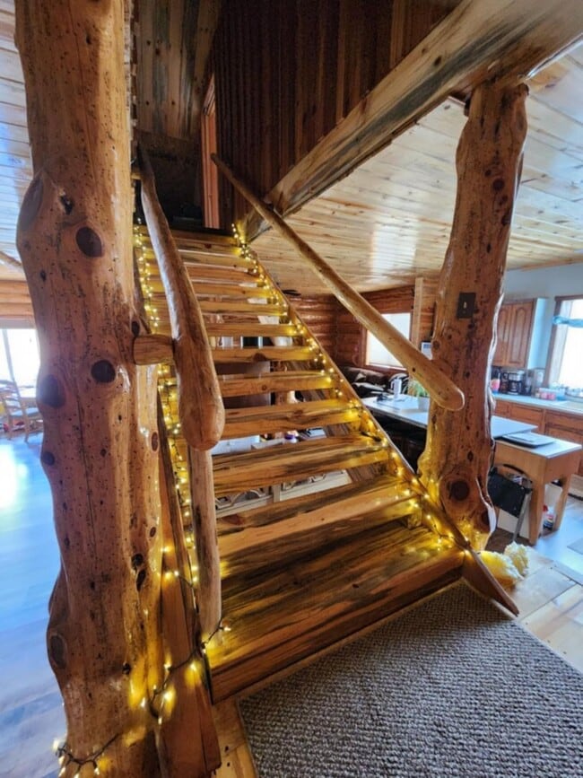 Building Photo - 61468 Blackhawk Trail Ln