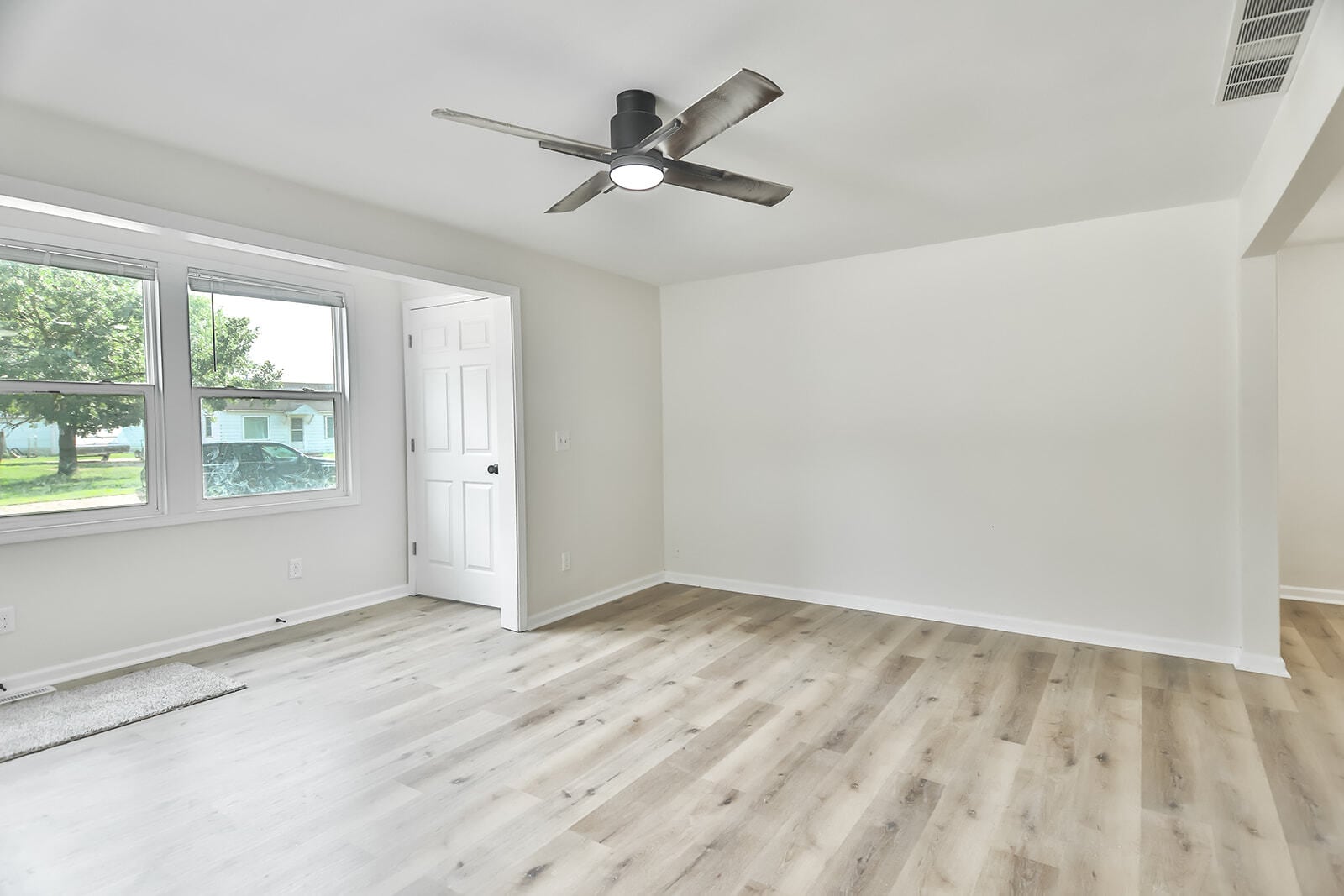 Building Photo - 230 Winona Dr