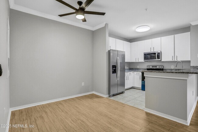 Building Photo - 12700 Bartram Park Blvd