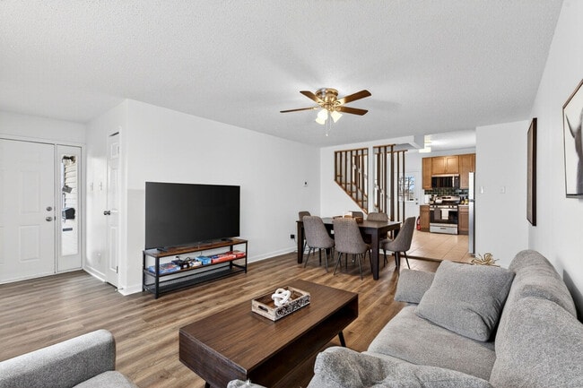 Building Photo - 146 W Felton Ave