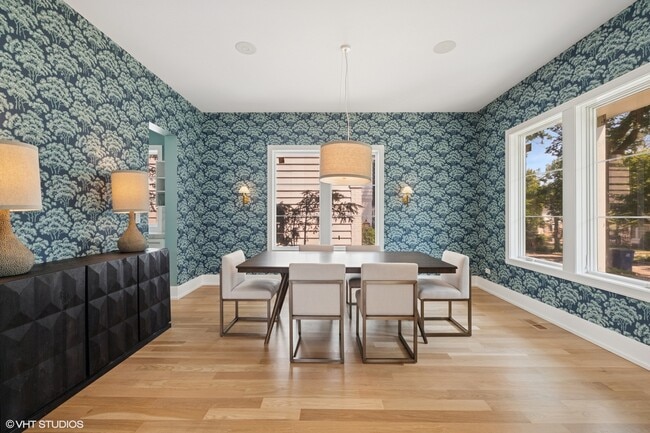 Building Photo - 146 Sterling Ln