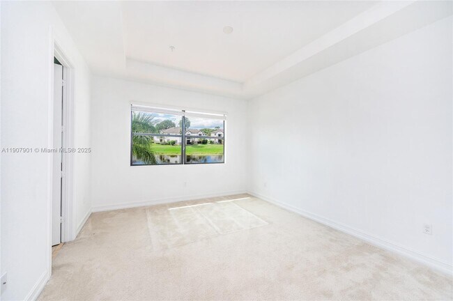 Building Photo - 11670 SW 13th Ln