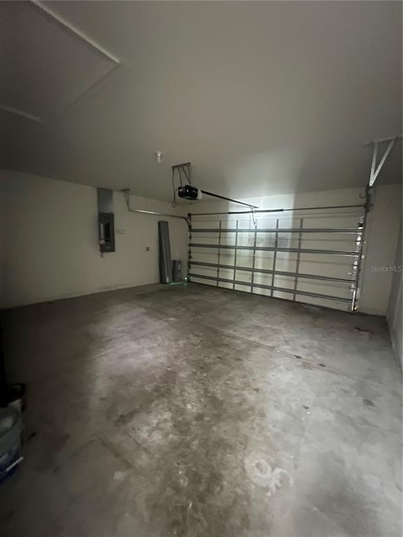Building Photo - 3287 Trentwood Ln