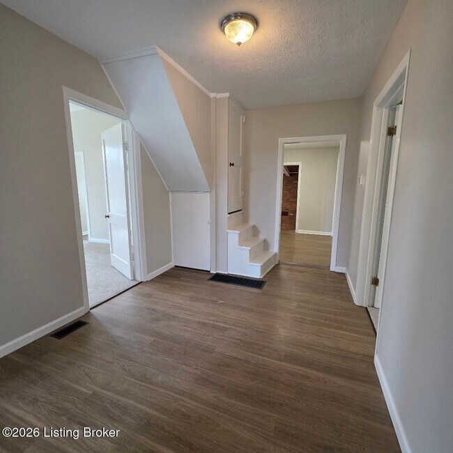 Building Photo - 2465 Chapeze Ln