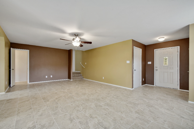 Building Photo - 16526 Royal Horse