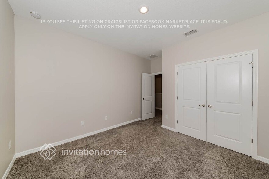 Building Photo - 11540 Woodleaf Dr