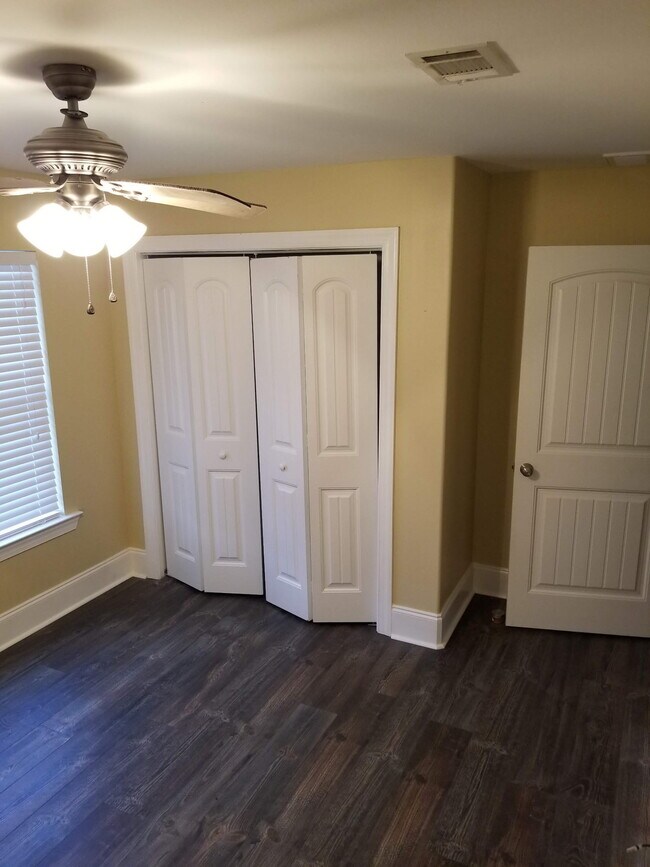 Building Photo - 48 Ruby Ln