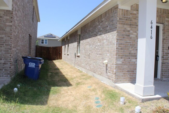 Building Photo - 6416 Bishop Dr