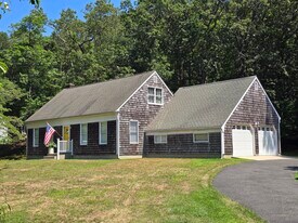 Building Photo - 58 Farm Rd N