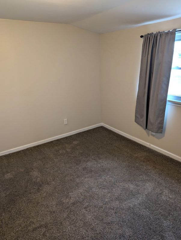 Building Photo - 109 Goethe St