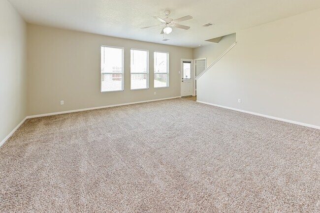 Building Photo - 9615 Barr Spring Dr