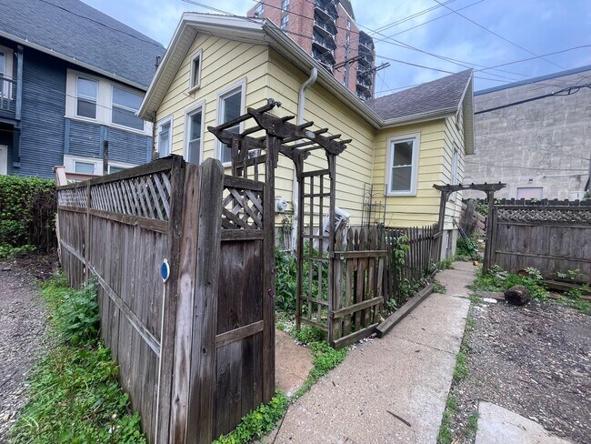 Building Photo - Charming Lower East Side Cottage Steps fro...