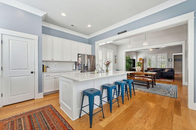 Building Photo - Well maintained home in Fleming Park - Jam...