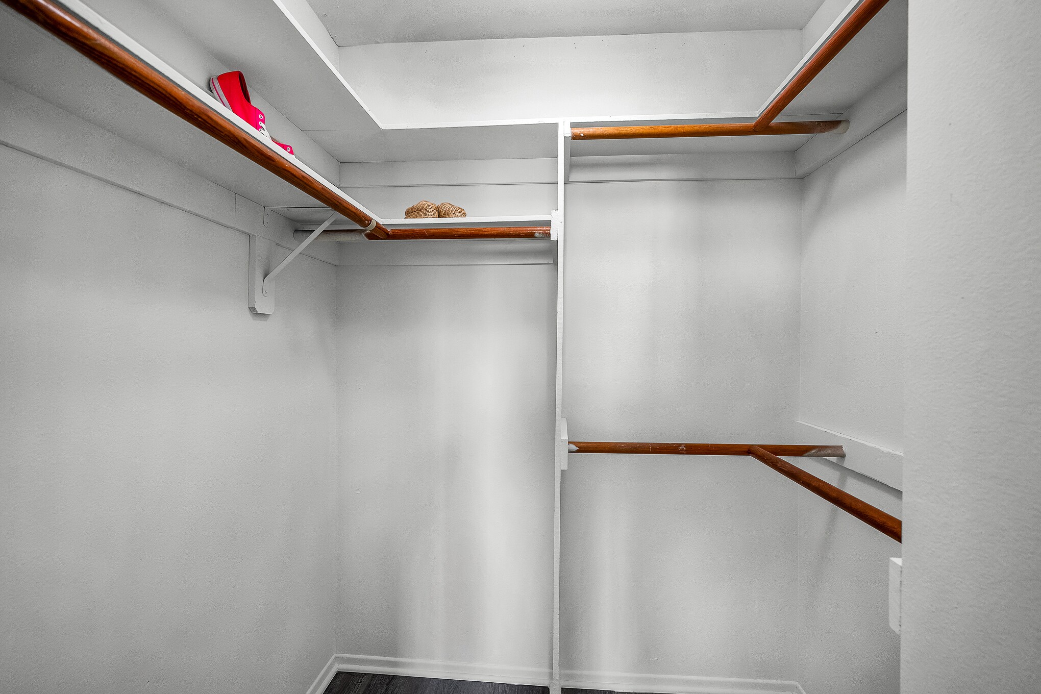 Building Photo - 2400 Walnut Ave