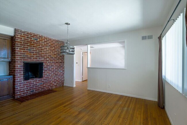 Building Photo - 279 Starlight Crest Dr