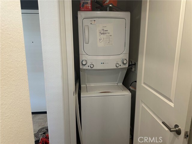 Building Photo - 9370 Calm Water Pl