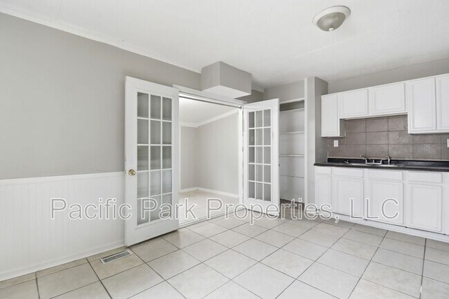 Building Photo - 8209 Gilmore Rd