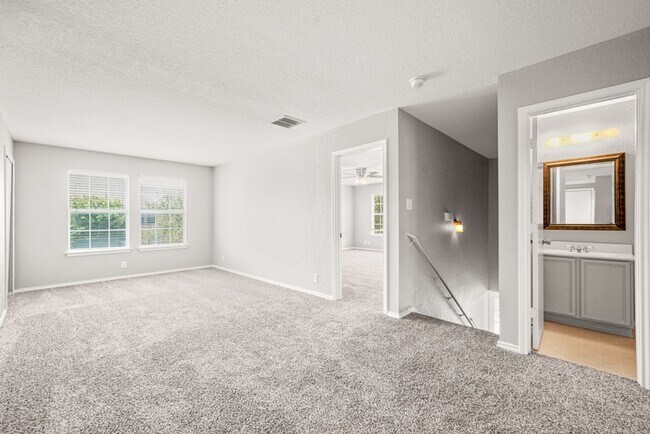 Building Photo - Four Bedroom Rental in Bridgewood!