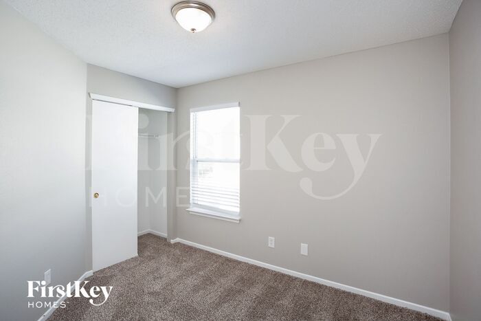 Building Photo - 2235 Collins Way