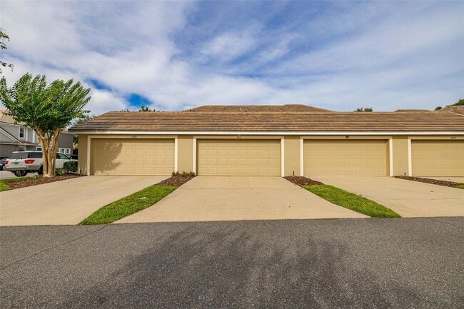 Building Photo - 7435 Ripplepointe Way