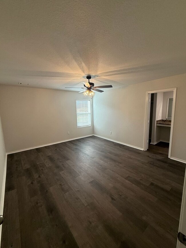 Building Photo - *$99 Rent + Amazon CASH!* Brand New -  Three Bedroom | Two Bathroom Home in Benton