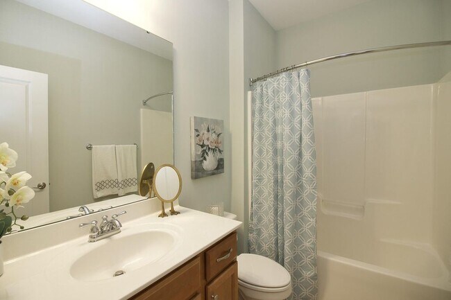 Building Photo - 45 Cypress Cir