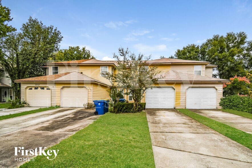 Primary Photo - 3053 Cobblewood Ln E