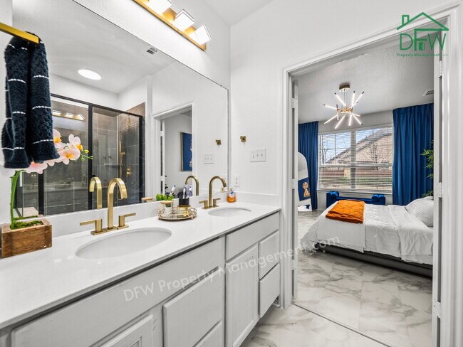 Building Photo - Spacious 4-Bedroom Home with 2-Car Garage & Resort-Style Community Amenities