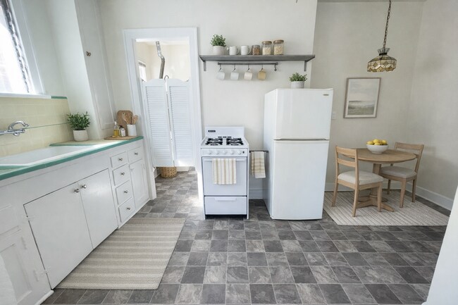 Building Photo - Bright & Inviting 1BR in the Heart of North Alhambra