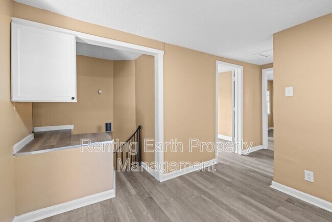 Building Photo - 1504 35th Street Ensley