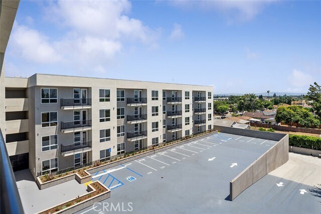 Building Photo - 4064 Live Oak Ave