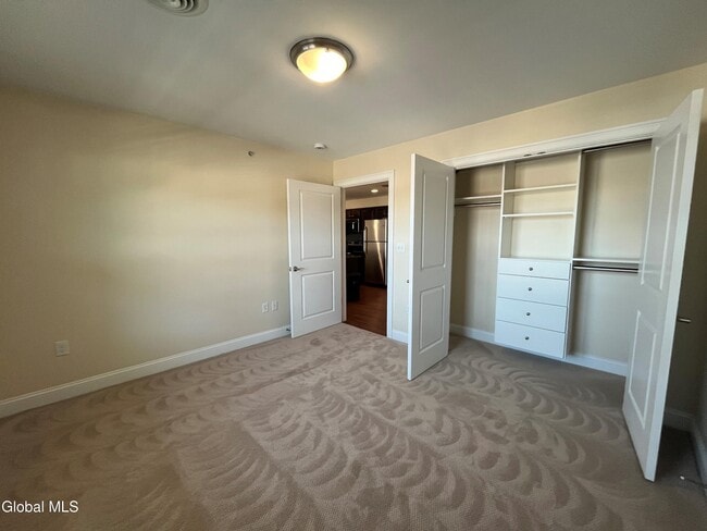 Building Photo - 74 Weibel Ave