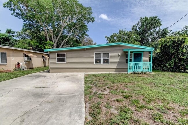 Building Photo - 1066 Philippe Pkwy
