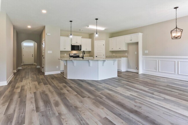 Building Photo - 3327 Basil Ln